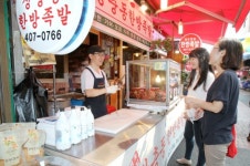 리모델링 마친 ‘마천중앙시장’…송파구 ‘명소화’ 착수
