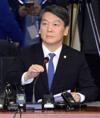 안철수 대권도전 선언 “정권 교체에 모든 것 바칠 것”