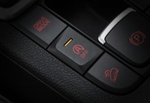 꺼졌다 켜지며 반복되는 ‘거슬림’ 조차 해소…車 ‘스탑 앤 고’의 진화