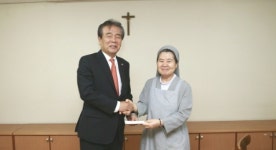 부산상의 회장단, 지역 복지시설 성금 전달