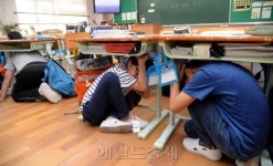[경주 5.8 지진 이후 ②] 학교현장 지진대처법? “아무도 몰라요”