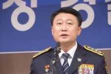 이철성 경찰청장 “청와대 100ｍ? 법원과 경찰 입장은 달라”