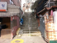 노원구, 주요 도로ㆍ계단에 ‘안전 난간’ 설치…낙상 예방