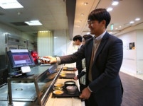 푸드테크 바람 급식시장에도…구내식당서 종이식권 사라진다