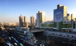 행복주택 가좌지구 집들이…상권도 ‘들썩’