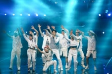 [서병기 연예톡톡]‘씨어터 이문세’, 이문세 공연은 어떻게 진화하고 있나?