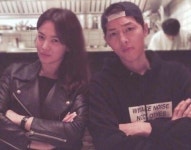 中 매체 “송혜교·송중기 발리서 목격”…‘송송커플’ 또 열애설