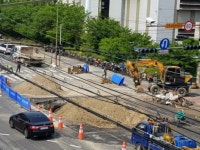울산 현대중공업 앞 도로에 지름 6m 씽크홀 …인명피해 없어