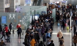 국내 공항 입국장 면세점 도입 검토