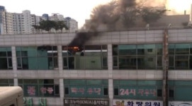 서울 화랑대역 인근 상가 5층서 불…100여명 대피