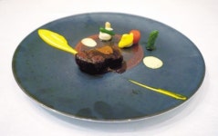 갓구운 수플레 파고드는 푸딩향…마치 달콤한 구름 삼킨듯