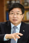 [신년사]염태영 수원시장, 새해 사자성어 ‘일신연풍(日新年豊)’ 선정