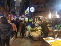 [한파 속 분주해진 설맞이 ①] 재래시장 모처럼 북적, 반짝특수 누렸지만…