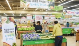 농협, “폭염 이겨낸 우리 농산물로 원기 회복하세요”