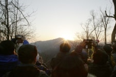 김상돈 의왕시장, “모락산 정상에서 새해 소망 빌어요”