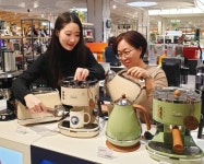 ‘새옷 갈아입은’ 롯데백화점 대구ㆍ상인점…봄맞이 대규모 매장 개편