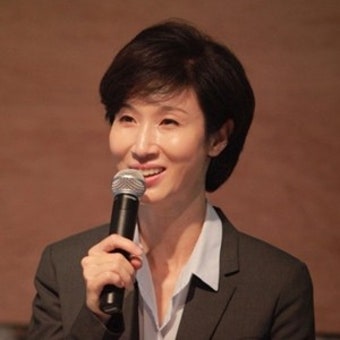 노소영, 최태원과 이혼소송 변론기일에 직접 출석
