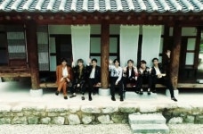 완주 한옥마을 BTS 성지되나… ‘썸머 패키지’유튜브 영상 184만 뷰 돌파