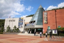 울산대곡박물관,개관 10주년 특별전 ‘관람객 1만명’ 돌파