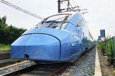 현대로템, 국내 첫 동력분산식 고속열차  ‘EMU-250’ 출고