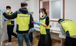 유진그룹, 주거환경 개선 봉사활동 나서