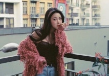 가수 백예린 근황 사진 공개…훈훈한 비주얼 ‘매력’