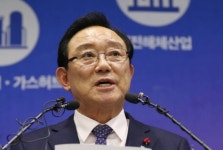 검찰, 하명수사 의혹 송철호 측 선대본부장 구속영장