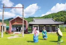 완주의 빛 ‘산속 등대’…한국판 테이트모던 꿈꾸다