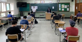 코로나19 신규확진 사흘만에 다시 50명대…교회감염탓 수도권 집중