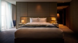 특급호텔 시그니엘 부산의 선택 시몬스침대