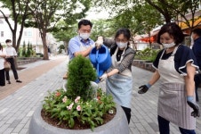 은수미 성남시장, 야탑3동 마을정원 조성지 방문