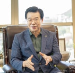 [반환점 돈 민선7기 -성장현 용산구청장] “용산공원·용산 철도 정비창 부지 개발사업 때 주민 의견 반영돼야”
