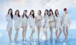 JYP 걸그룹 니쥬, 12월 일본 정식 데뷔…타이틀곡 박진영 작사·작곡