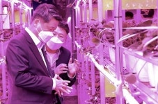 김학도 중진공 이사장 현장 찾아 “스마트팜 기업 육성”