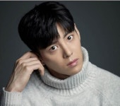 웹영화 언택트 생존 탈출, 연애와 사랑에도 언택트가 가능할까?