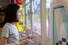 오락실 경품기준 1만원…오락기구 면적 20%도 허가