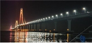 [정용식의 감성여행] 신안군 압해도와 분재공원 애기동백