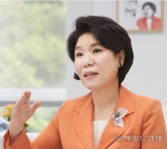조은희 “집합금지·영업제한 소상공인에 분기 당 100만 원씩 지급해야”