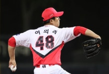 [프로야구] KIA 이의리, 6이닝 10K 무실점…올해 신인 첫 선발승