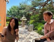 배우 정보석, 성북동에 빵집 개업…금쪽같은 손녀도 공개