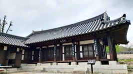 조선의 3대 청백리 박수량의 묘비, 비문 없는 ‘백비’인 이유