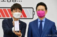 [헤럴드pic] 국민의힘에 입당한  장성민 전 의원