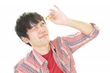 안약인 줄 알고 넣었는데 ‘무좀약’…안약 오인사고 주의보