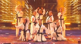 美 홀리고도 ‘아갓탤’ 우승 놓친 태권도…“승부 떠나 감동”