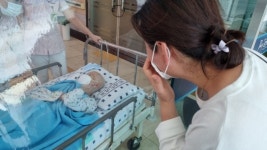 “엄마 너무너무 보고 싶었어요” 포항e요양병원 ‘애달픈 모녀 상봉’