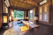 “지구촌 친구들~99칸 한옥서 윤스테이해요”...이번엔 방콕