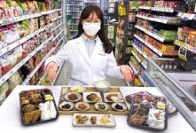 10초에 1개씩...‘11찬 도시락’ 잘나가네