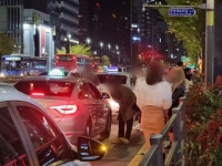 [르포] “콜 안 잡혀요”…개인택시 3부제 해제 첫날도 시민들 ‘발동동’