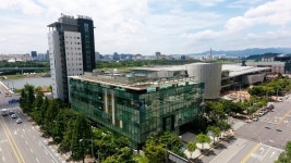 “연구소기업 난제 해결 AI 모델 개발”