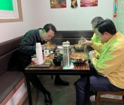 尹당선인 짬뽕 먹은 집, 울진 산불때 무료선행한 돈쭐 식당